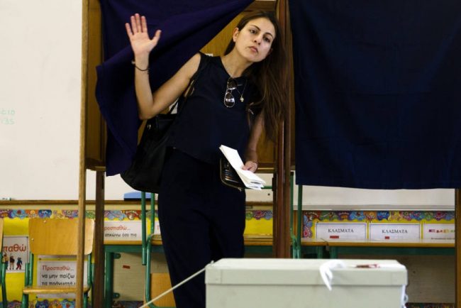 Αποχή: Διαμαρτυρία ή συνενοχή