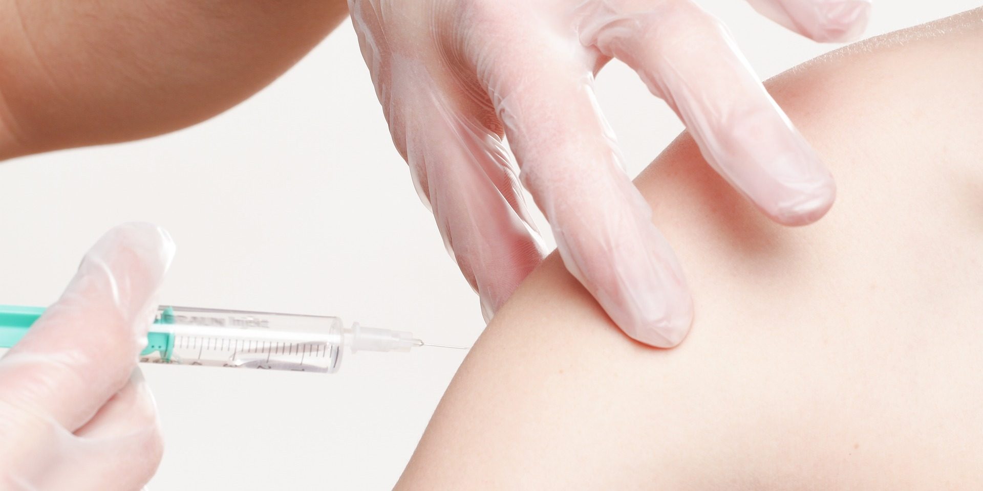 vaccination-2722937_1920 dimosiografia.com - επιδημία ιλαράς στην Ελλάδα